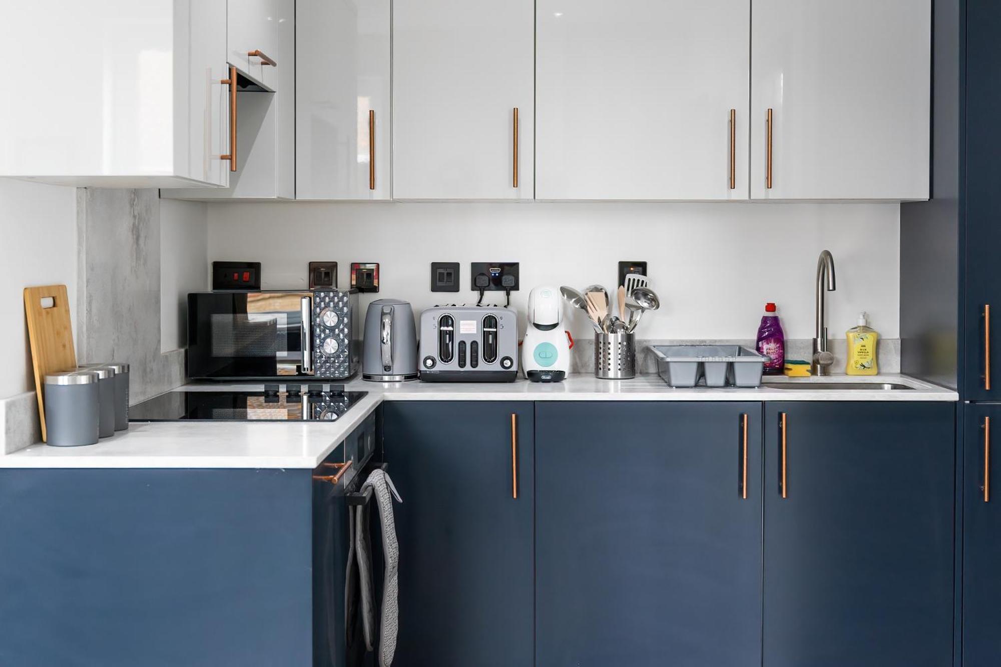 London Road Romford Block Apartment ภายนอก รูปภาพ