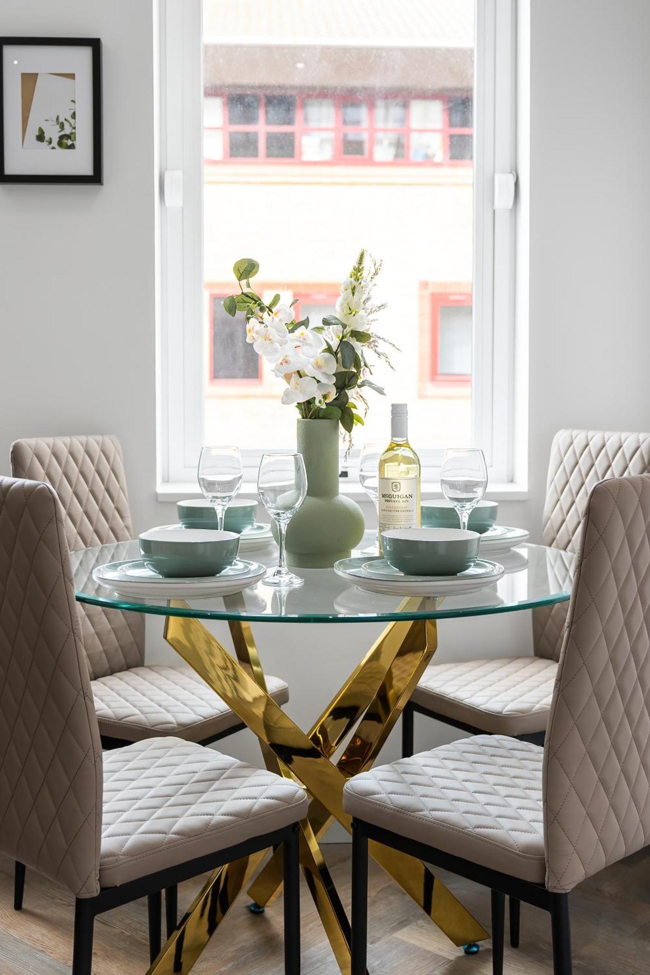 London Road Romford Block Apartment ภายนอก รูปภาพ