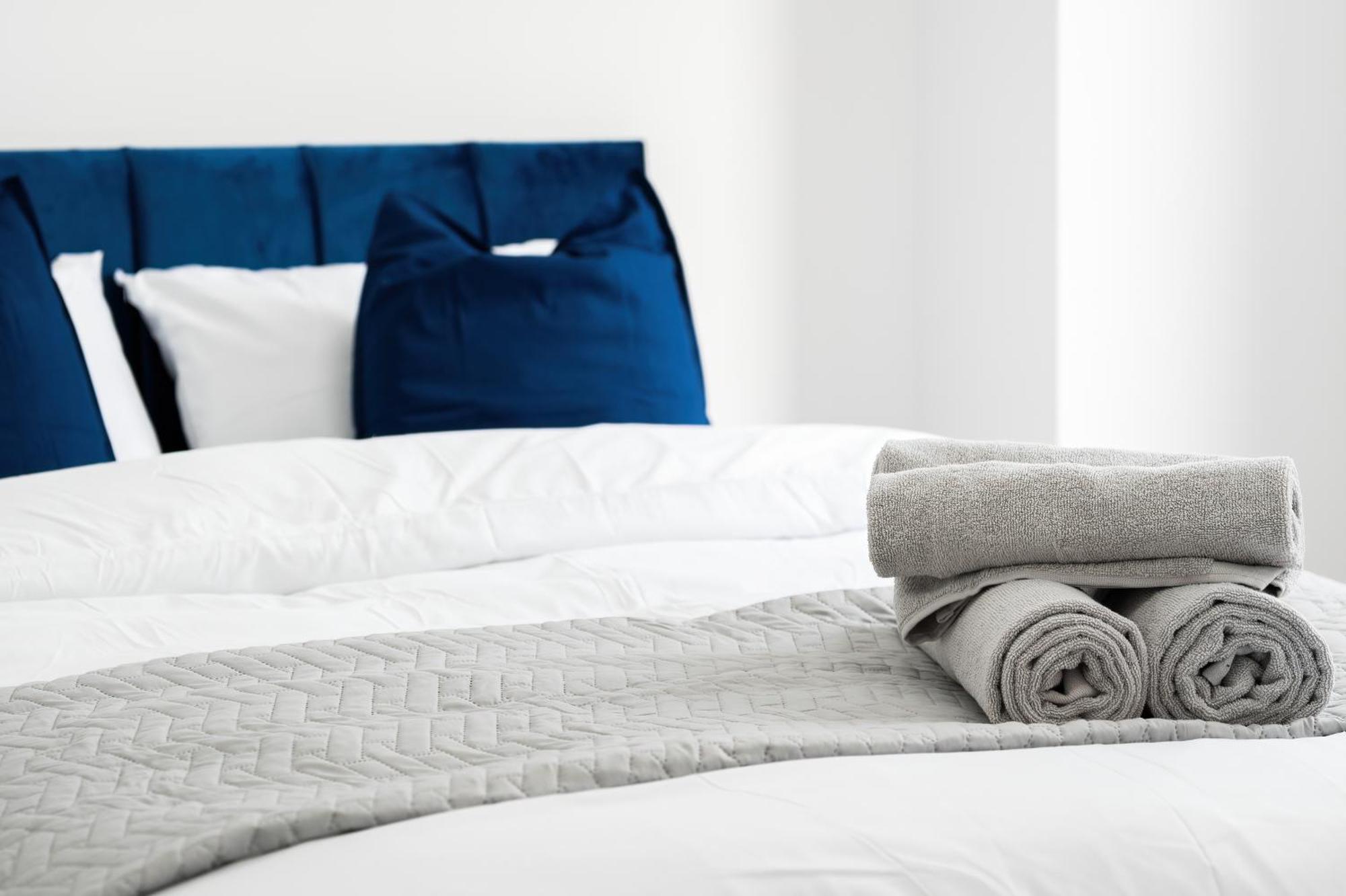 London Road Romford Block Apartment ภายนอก รูปภาพ