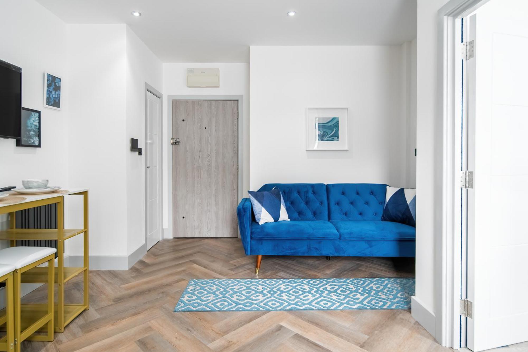 London Road Romford Block Apartment ภายนอก รูปภาพ